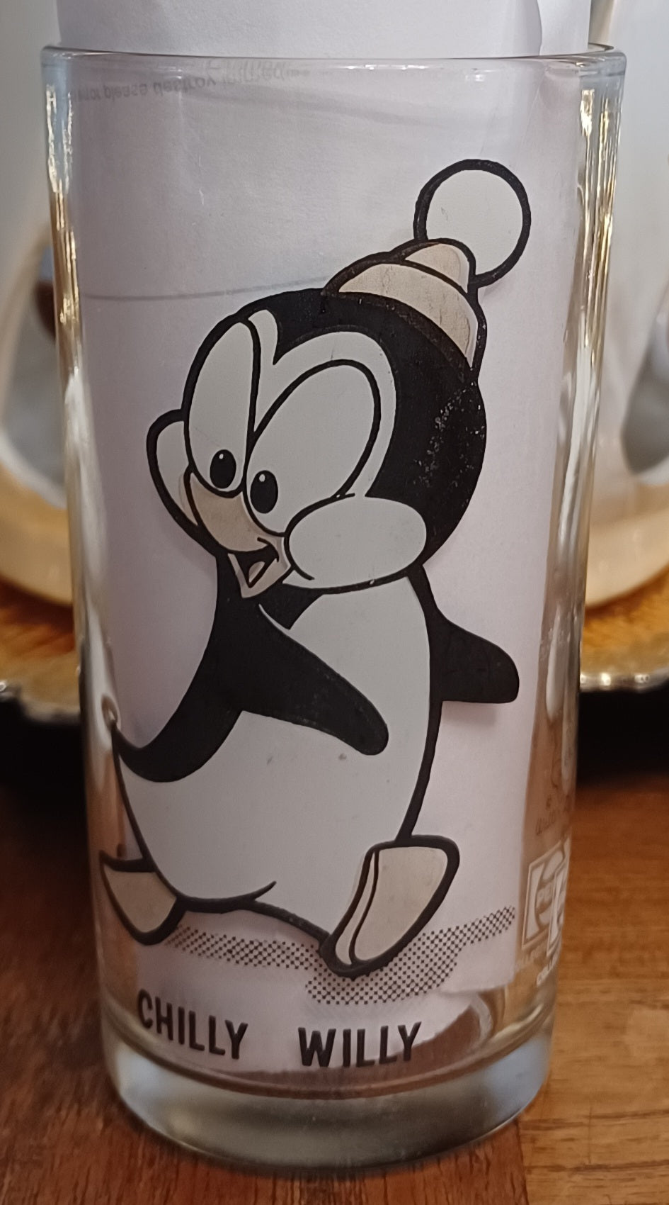 cartoon character glasses